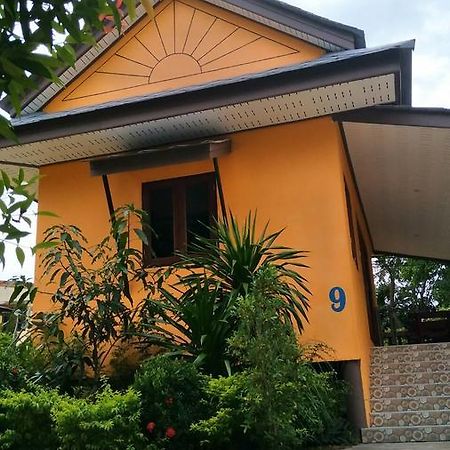 Hotel Baan Mek Lom Khao Lak Exterior foto