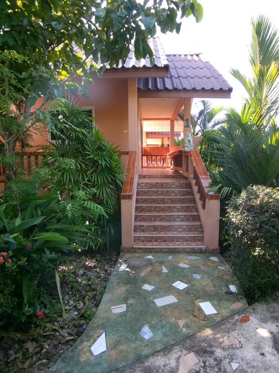 Hotel Baan Mek Lom Khao Lak Exterior foto
