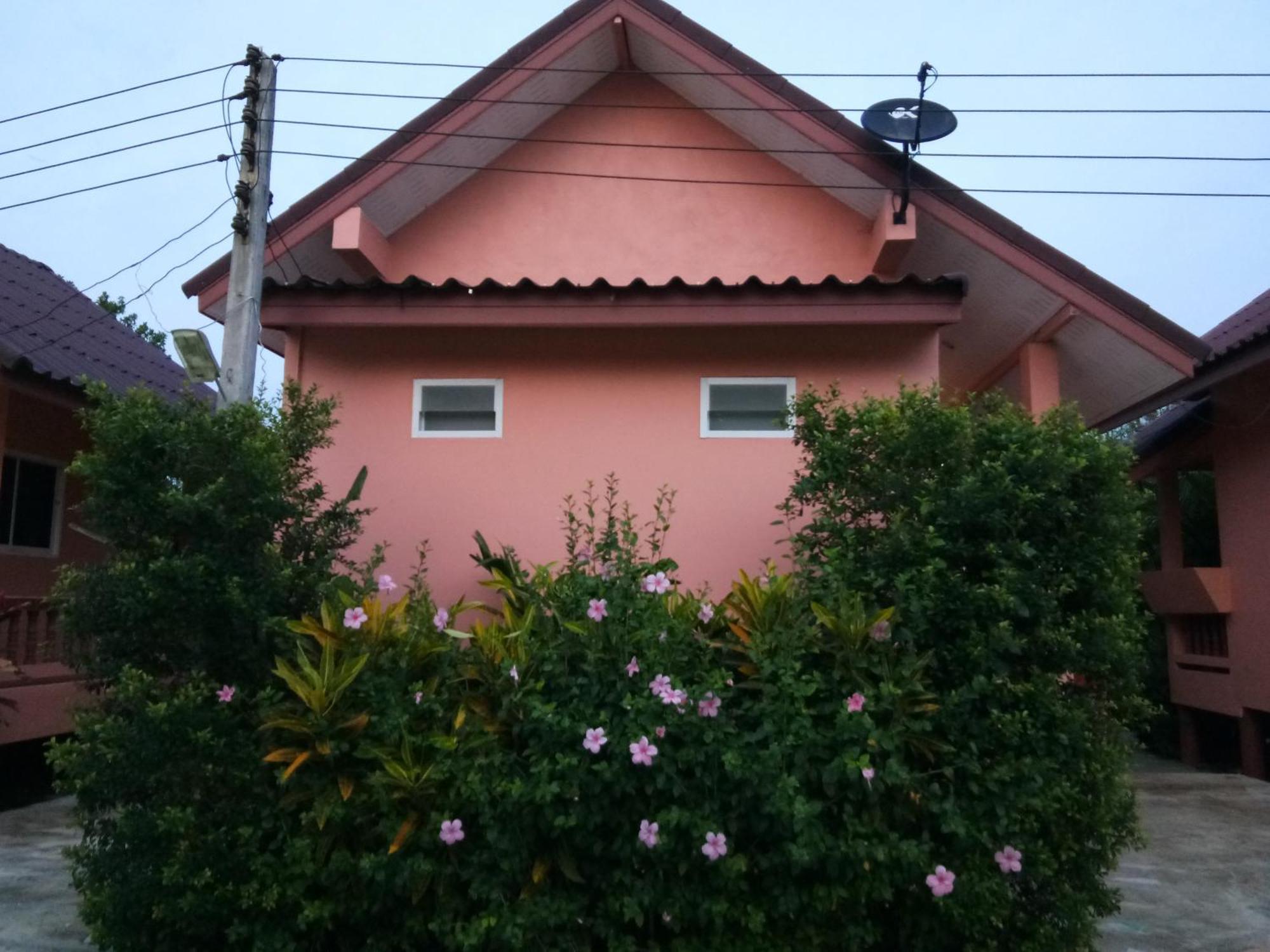 Hotel Baan Mek Lom Khao Lak Exterior foto